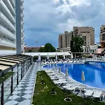 Grand Nirvana 4*