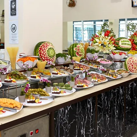 호텔 Grand Nirvana