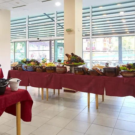Szálloda Grand Nirvana 4*