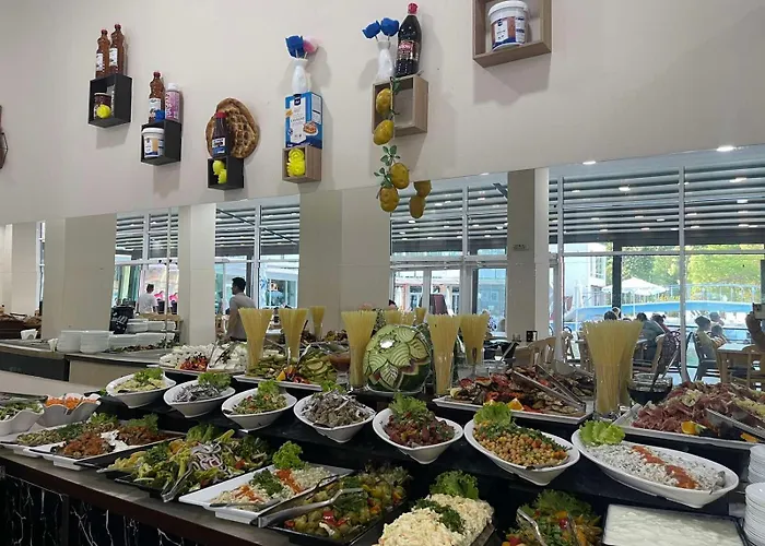 Grand Nirvana Ξενοδοχείο 4*