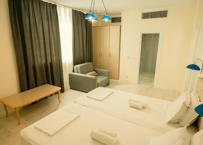 Grand Nirvana Ξενοδοχείο 4*